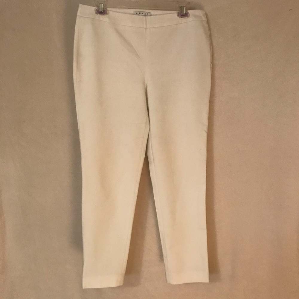 White Chaus ankle pants